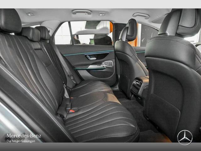 Mercedes-Benz E-estate 300 e Luxury Line