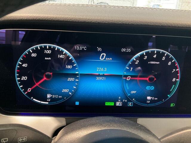 Mercedes-Benz E-estate 300 e AMG Line PHEV | Trekhaak elektrisch uitklapbaar | Open dak | Multibeam | Stoelverwarming | Achteruitrijcamera