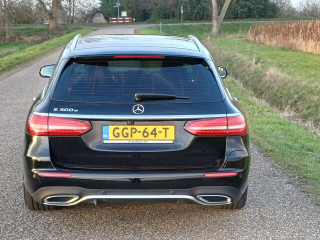 Mercedes-Benz E-estate 300 e AMG Line /AMG Line/Prachtige auto/Lage KM/Top onderhouden/
