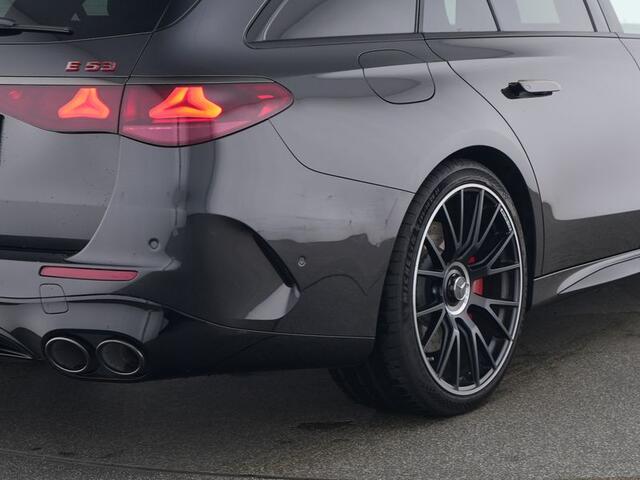 Mercedes-Benz E-estate Mercedes-AMG 53 4MATIC+ AMG DYNAMIC PLUS Paket | Panorama Schuif-Kanteldak | Trekhaak | AMG Night 1+2 | DC lader | 21 Inch AMG Velgen. Inclusief 24 maanden MB Certified garantie voor Europa.