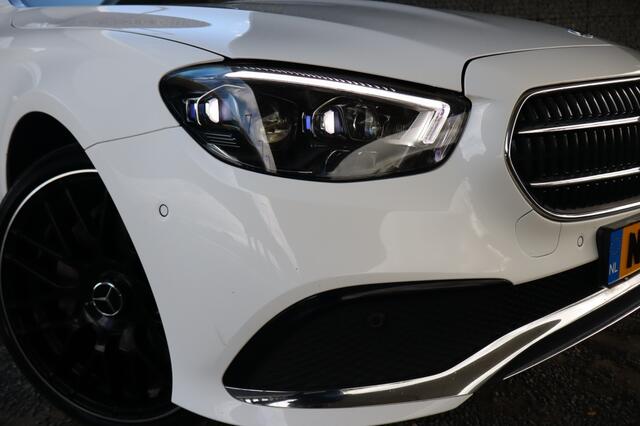 Mercedes-Benz E-estate 300 AMG | Plug in Hybride | Stoelverwarming | Trekhaak | Panoram