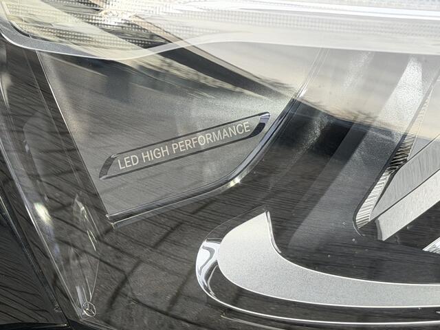 Mercedes-Benz E-estate 300 e AMG Line Pano-Dak | Trekhaak | Distrnic | Stuurverw. | Stoelverw.