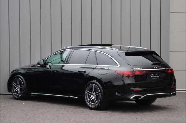 Mercedes-Benz E-estate 300e AMG | 313PK | Head-up | Hyperscreen | Burmester 4D | Sfeerverlichting | Keyless-go | Distronic+ | Trekhaak | 2024.