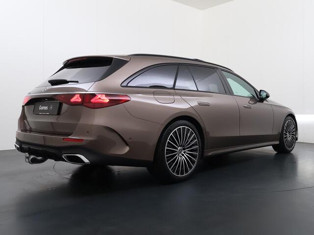 Mercedes-Benz E-estate 300 e Business Solution AMG | Night Pakket | Trekhaak | Panoramadak | 360° Camera | Augmented Reality voor Navigatie | DISTRONIC Afstandsassistent | Dodehoekassistent | Verkeersbordassistent | DIGITAL LIGHT | Elektrisch Verstelbare Stoelen + Memory | Stoe