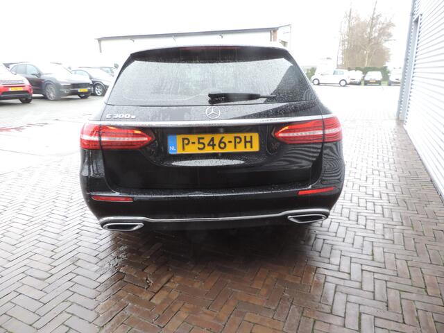 Mercedes-Benz E-estate 300 e Business Solution Luxury