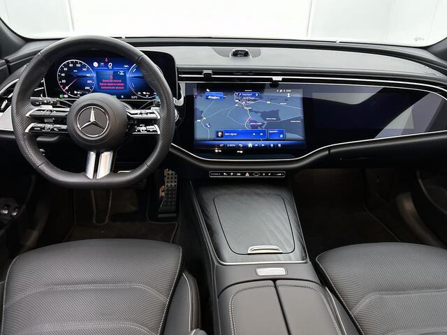 Mercedes-Benz E-estate 300 e Sport Edition Trekhaak | AMG Line | Night Pakket | Panorama Schuif-Kanteldak | Lederen Bekleding | Diital Licht | Alarm. Inclusief 24 maanden MB Certified garantie voor Europa.