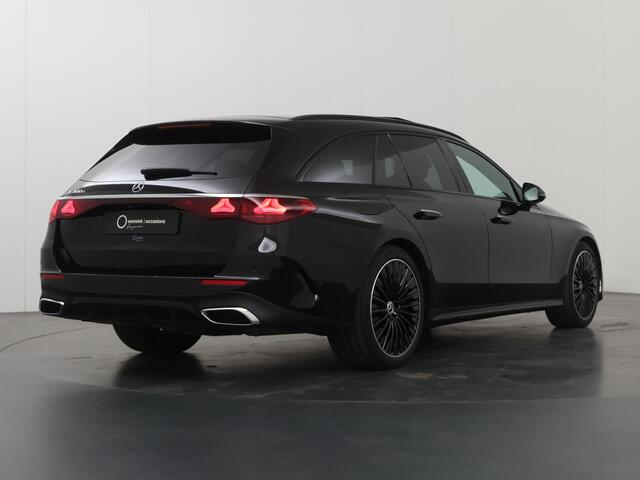 Mercedes-Benz E-estate 300 e AMG Line | Night | Panoramadak | Premium | Rij assistentiepakket plus | Burmester | 20 inch | Trekhaak |