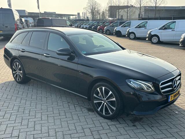 Mercedes-Benz E-estate 300 de Premium | VERWACHT | Trekhaak