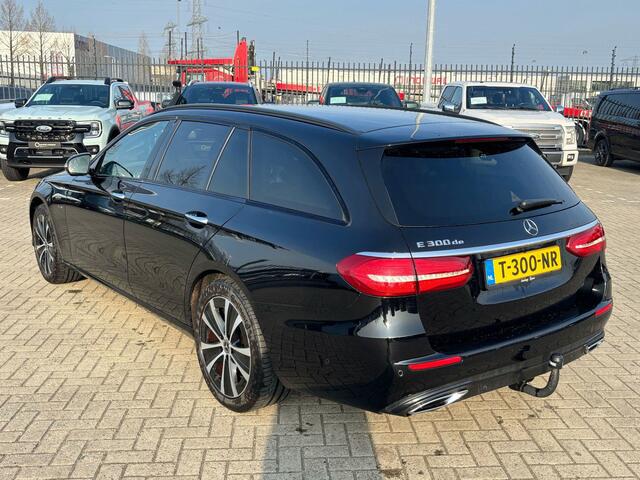 Mercedes-Benz E-estate 300 de Premium | VERWACHT | Trekhaak