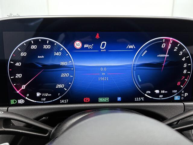 Mercedes-Benz E-estate 300 e Plug-In Hybride | Distronic | Winterpakket: Stoel en Stuurverwarming | Sfeerverlichting | Led koplampen | Achteruitrijcamera | Apple CarPlay | Inclusief 24 maanden MB Certified garantie voor Europa.