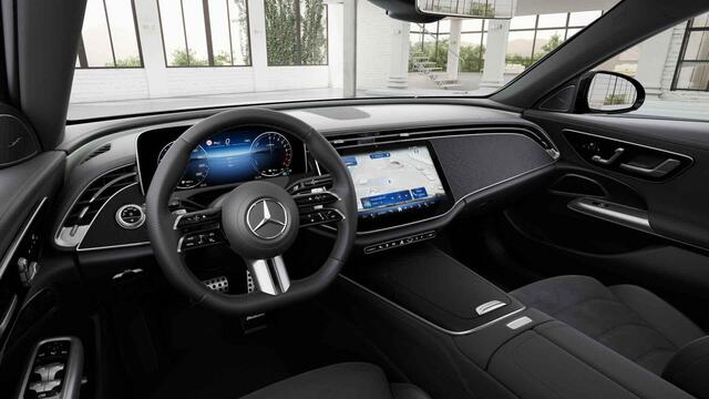 Mercedes-Benz E-estate 300 e AMG Line | Premium pakket | Rij assistentie | Panoramadak | 20 inch | Trekhaak | Night pakket | Winter pakket |