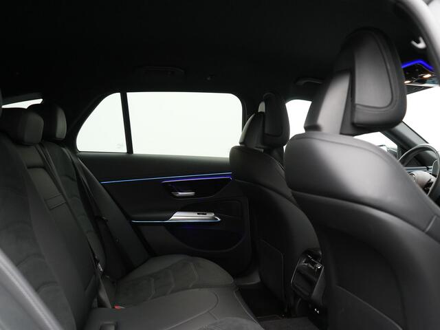 Mercedes-Benz E-estate 300 e AMG Line PHEV 313pk Dealer O.H. | Trekhaak Af Fabriek | Adaptive Cruise | 360 Camera | Digital Light | Alcantara Sportstoelen Memory & Verwarmd | Sfeerverlichting | Keyless | Blis | Navigatie | DAB | Plug In Hybrid |