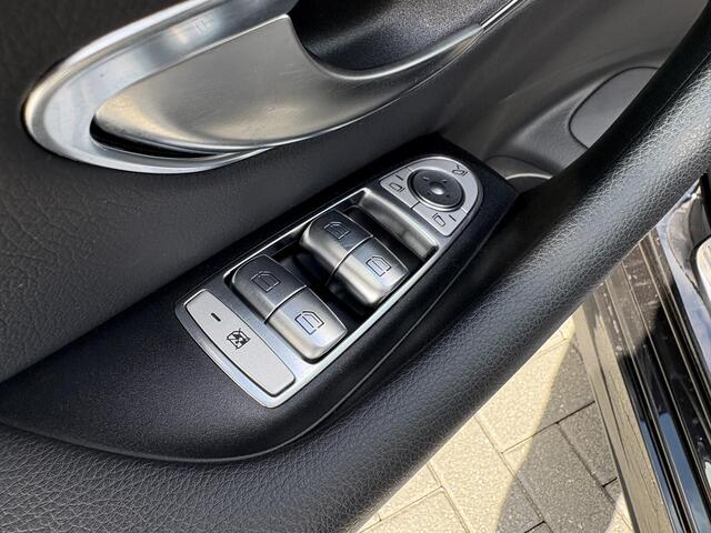 Mercedes-Benz E-estate 200 AMG |Pano|Trekhaak|Carplay|