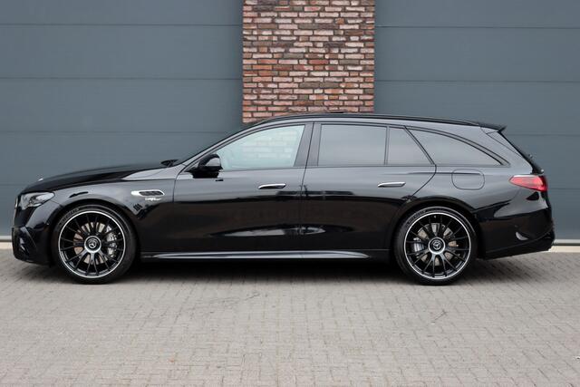 Mercedes-Benz E-estate AMG 53 4MATIC+ | 585pk | Hyperscreen | Achterasbesturing | Distronic+ | Stoelventilatie | Trekhaak | Panoramadak | Digital Light | Burmester | HUD | Verwarmd Stuurwiel |