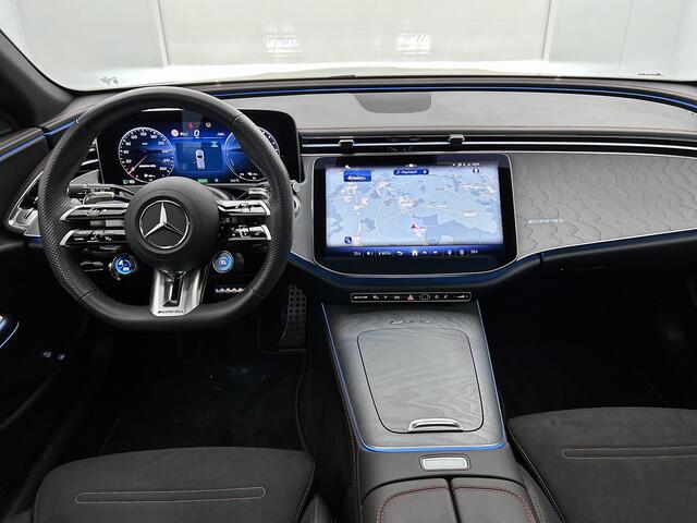 Mercedes-Benz E-estate Mercedes-AMG 53 4MATIC+ | AMG DYNAMIC PLUS Paket | Panoramadak | Trekhaak | AMG Night 1+2 | DC lader | 21 Inch AMG Velgen. Inclusief 24 maanden MB Certified garantie voor Europa.
