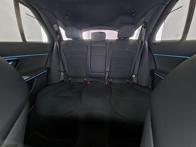 Mercedes-Benz E-estate 300 e AMG Plug-In Hybride AMG Line | Night Pakket | Trekhaak | Distronic | Panorama Schuif-Kanteldak | Memory voorstoelen. Inclusief 24 maanden Mercedes-Benz Certified garantie voor Europa.