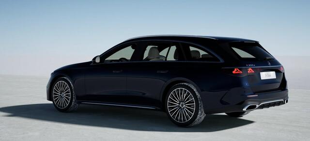 Mercedes-Benz E-estate 300 e AMG Line Trekhaak - Panoramadak - Cruisecontrol met Afstandsregeling - Comfortstoelen voor - Verwarmde en geklimatiseerde stoelen vooraan - Verwarmde stoelen achteraan -