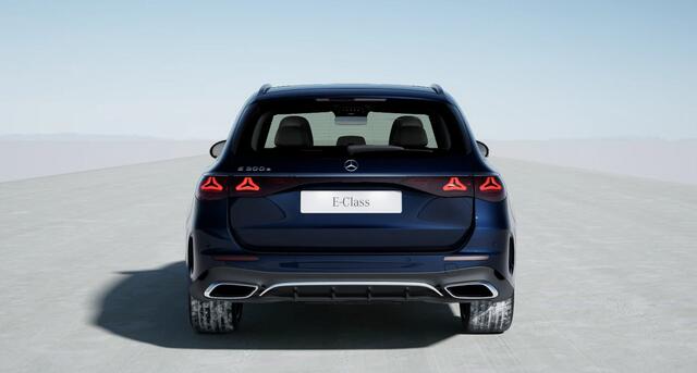 Mercedes-Benz E-estate 300 e AMG Line Trekhaak - Panoramadak - Cruisecontrol met Afstandsregeling - Comfortstoelen voor - Verwarmde en geklimatiseerde stoelen vooraan - Verwarmde stoelen achteraan -