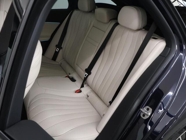 Mercedes-Benz E-estate 300e Sport Edition | Panoramaschuifdak | Premium Plus | Rijassistentiepakket Plus | Stoelventilatie/-verwarming voor | Burmester