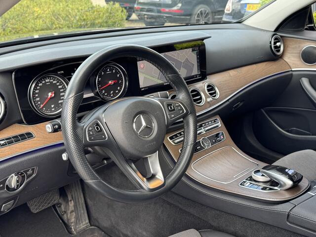 Mercedes-Benz E-estate 200 Premium Plus Led Pano Trekhaak perfect onderhouden!!