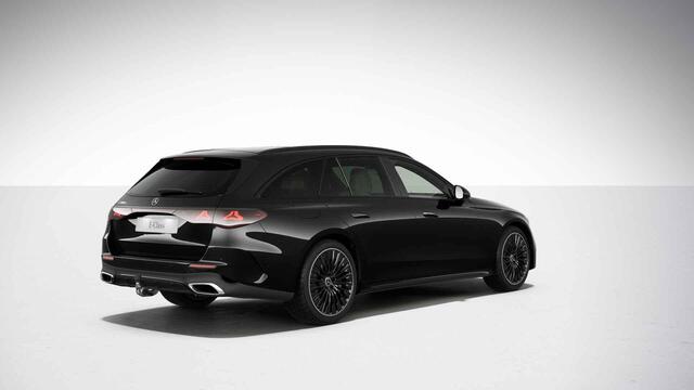 Mercedes-Benz E-estate 300 e AMG Line | Night | Panoramdak | Trekhaak | Burmester | Digital Light | Memory |