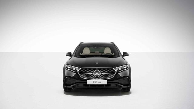Mercedes-Benz E-estate 300 e AMG Line | Night | Panoramdak | Trekhaak | Burmester | Digital Light | Memory |