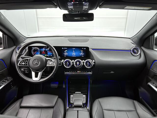 Mercedes-Benz EQA 250 Luxury Line 67 kWh Lichtmetalen velgen | Navigatie | Wide screen | Keyles Go | parking support met camera achter | Inclusief 24 maanden MB Certified garantie voor Europa.