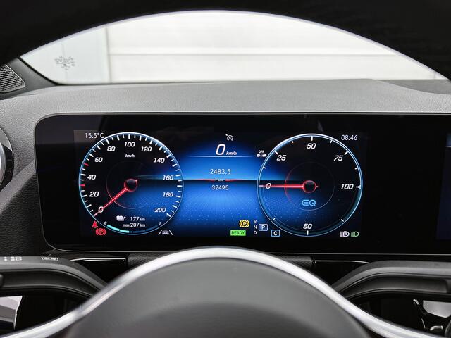 Mercedes-Benz EQA 250 Luxury Line 67 kWh Lichtmetalen velgen | Navigatie | Wide screen | Keyles Go | parking support met camera achter | Inclusief 24 maanden MB Certified garantie voor Europa.