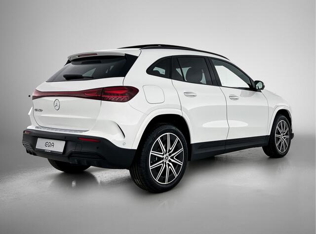 Mercedes-Benz EQA 250+ Business Solution AMG 71 kWh Nightpakket | Premium pakket | Smartphone integratie | Panoramaschuifdak | Head-up display | Burmester® 3D surround sound systeem | Parkeerpakket met 360°-camera |