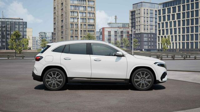 Mercedes-Benz EQA 250+ Business Solution AMG 71 kWh | Panoramadak | Dodehoekassistent | Parkeercamera | Sfeerverlichting | Apple carplay |