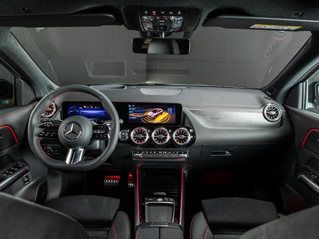 Mercedes-Benz EQA 250+ Business Solution AMG 71 kWh Panorama dak