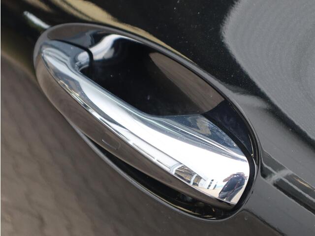 Mercedes-Benz EQA 250+ AMG Line 71 kWh