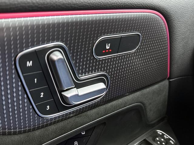 Mercedes-Benz EQA 250 AMG 67 kWh Distronic, Pano, Burmester, Head-up, Memory