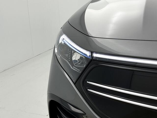 Mercedes-Benz EQA 250 AMG 67 kWh Distronic, Pano, Burmester, Head-up, Memory