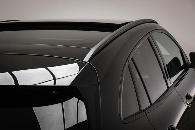 Mercedes-Benz EQA 250 AMG Line 67 kWh | RIJASSISTENTIE PACK | PANORAMADAK | DAB | APPLE | 360 CAMERA | TREKHAAK