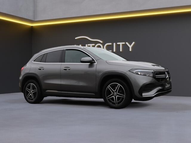 Mercedes-Benz EQA EQA 250 AMG Line 67 kWh l Trekhaak l Burmester l Blindspot l Key