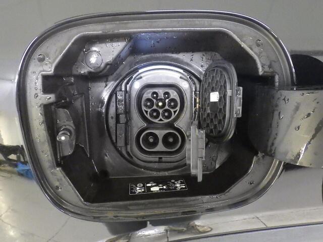 Mercedes-Benz EQA 250 Business Line 67 kWh 2e-Eig. & Keurig-Onderh. BOVAG-Garantie. NL-Auto.