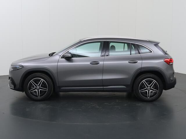 Mercedes-Benz EQA 250 67 kWh | AMG | Stoelverwarming | Sfeerverlichting | Achteruitrijcamera |