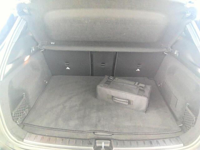 Mercedes-Benz EQA 250 Business Solution AMG 67 kWh Full Options | 42500 km!