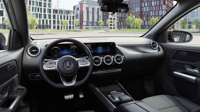 Mercedes-Benz EQA 300 4MATIC 67 kWh | Night pakket | Stoelverwarming | Sfeerverlichting |