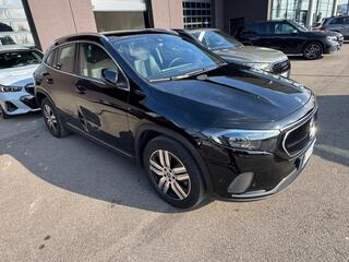 mercedes-benz-eqa-250-sport-67-kwh-