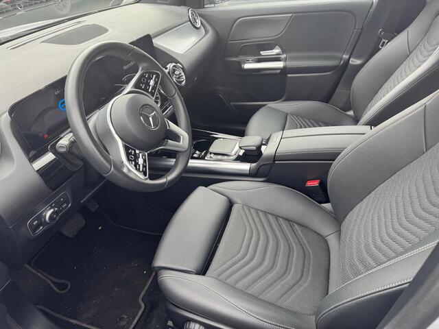 Mercedes-Benz EQA 350 4MATIC Progressive 67 kWh Advance Pakket, Parkeerpakket, Rij-assistentiepakkt Wordt verwacht begin maart