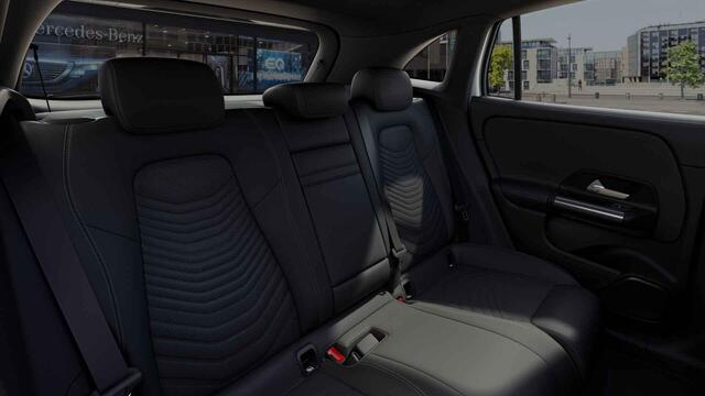 Mercedes-Benz EQA 250+ Business Edition 71 kWh | Stoelverwarming | Getint glas | Achteruitrijcamera | 18" lichtmetalen velgen |