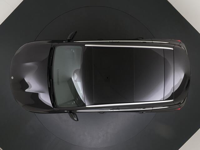 Mercedes-Benz EQA 250+ Business Solution Luxury | Trekhaak | Panoramadak | Dodehoekassistent | Apple CarPlay | Android Auto | Stoelverwarming | Sfeerverlichting | Donkergetint Glas Achter | Elektrische Achterklep | Elektrisch Inklapbare Buitenspiegels | Achteruitrijcamera