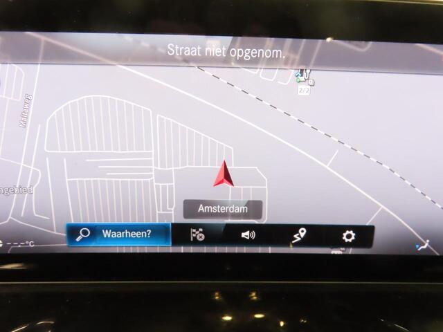 Mercedes-Benz EQA 250 Business Solution Luxury 67 kWh | 92750 km | Trekhaak | Panoramadak