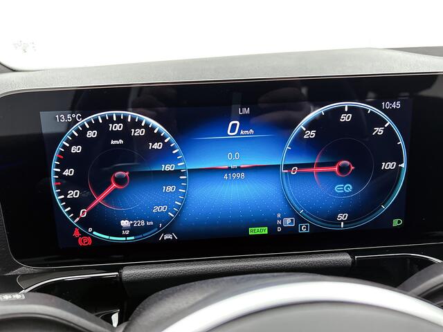 Mercedes-Benz EQA 250 Business Solution Luxury 67 kWh Inclusief 24 maanden Mercedes-Benz Certified garantie voor Europa.