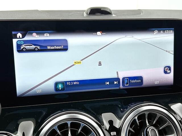 Mercedes-Benz EQA 250+ Business Solution AMG 71 kWh | Nightpakket | Smartphone integratie | Panoramaschuifdak | Head-up display | 360°-camera | Burmester Sound systeem | Memorypakket | Augmented Reality navigatie |