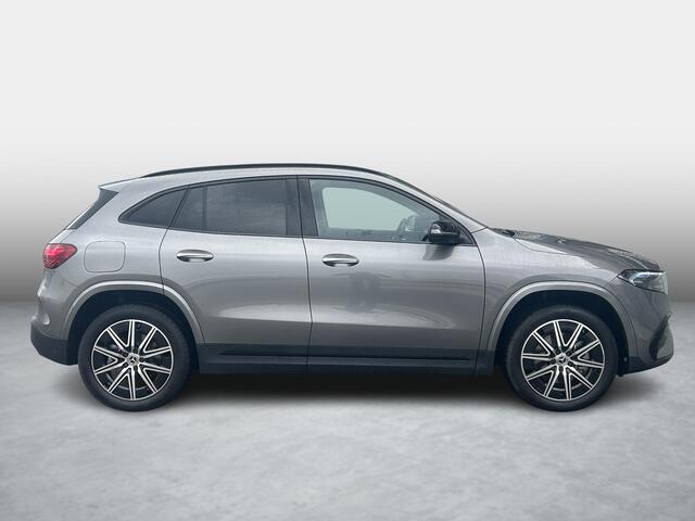 Mercedes-Benz EQA 250+ AMG | Night Pakket | Panoramadak | 360° Camera | DISTRONIC afstandsassistent | Dodehoekassistent | Apple CarPlay | Android Auto | Advanced Sound System | Sfeerverlichting | Stoelverwarming | Elektrische Achterklep