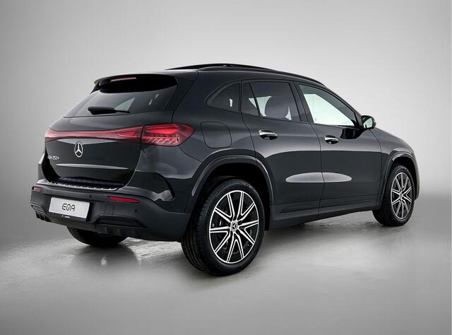 Mercedes-Benz EQA 250+ Business Solution AMG 71 kWh | Nightpakket | Panoramaschuifdak | Smartphone integratie | PARKTRONIC | Sfeerverlichting | Burmester Surround Sound |