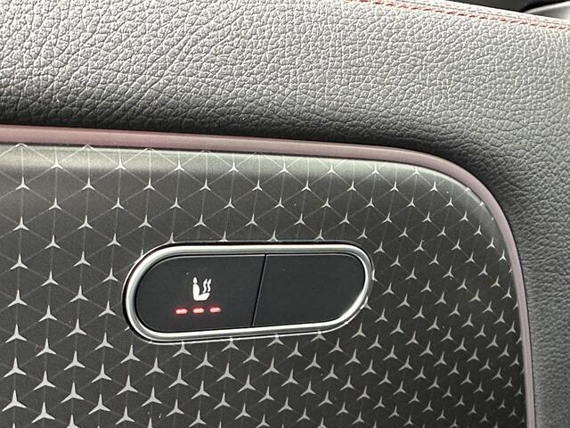 Mercedes-Benz EQA 250+ AMG Line | Nightpakket | Panoramadak | Achteruitrijcamera | Stoelverwarming | Sfeerverlichting